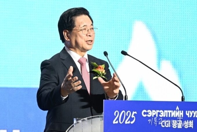 이영훈 목사 초청 몽골 울란바토르 대성회… 성령의 불길 다시 타오르다